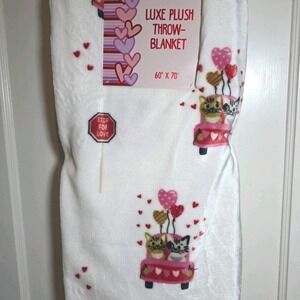 Valentine Love Cats Luxe Plush Throw Blanket 60"x70" NEW